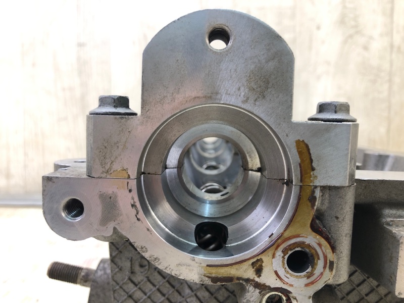 Головка блока цилиндров 200 14-16 2015 UF 2.4 ED6