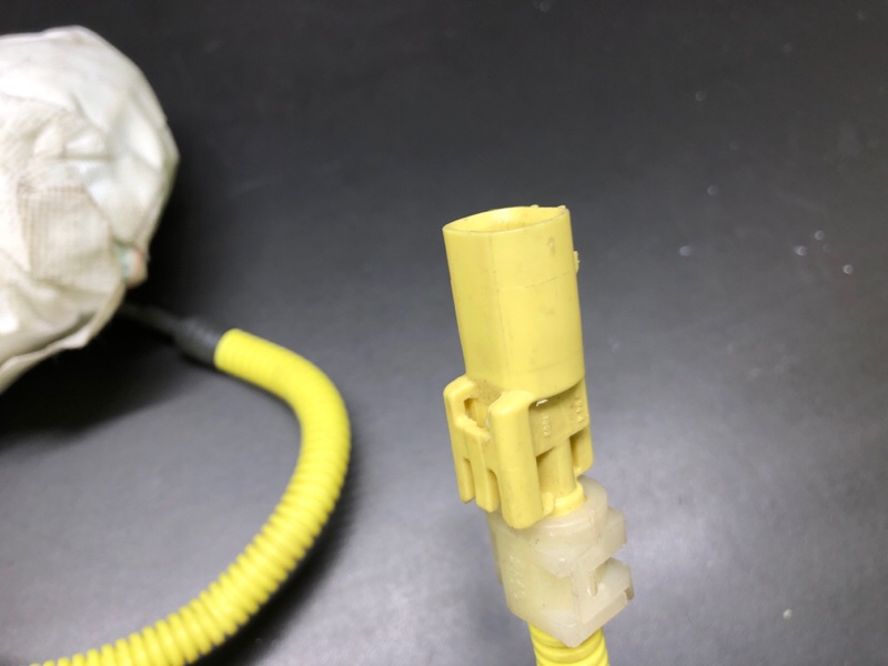 Подушка безопасности в сиденье передняя правая KIA OPTIMA TF 11-16