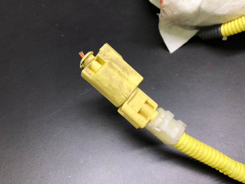 Подушка безопасности в сиденье передняя левая KIA OPTIMA TF 11-16