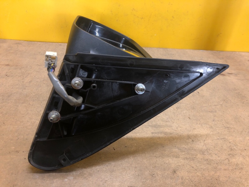 Зеркало левое SUZUKI GRAND VITARA 05-15 Зеркало левое SUZUKI GRAND VITARA 05-15