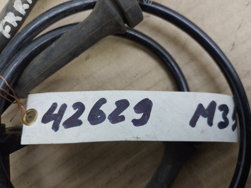 Датчик ABS передний правый M35/M45 04-10