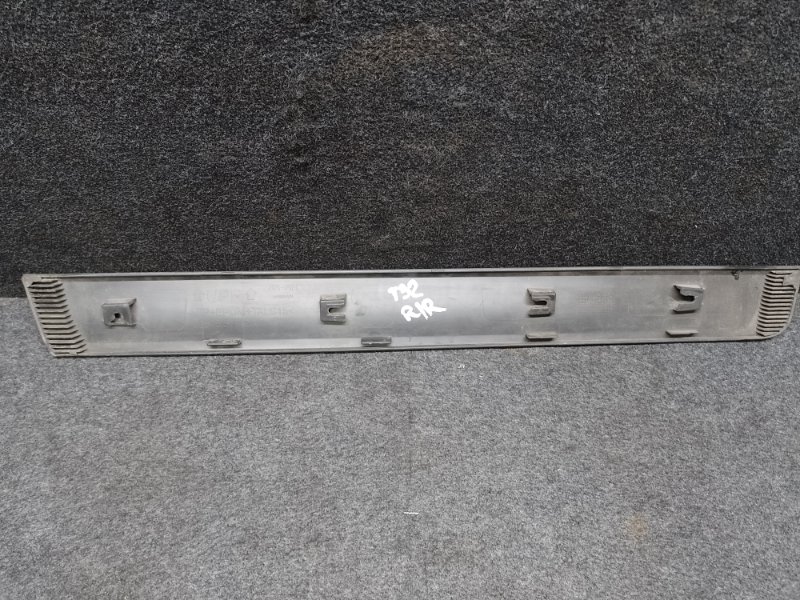 Накладка двери задняя правая X-TRAIL/ROGUE T32 13-20