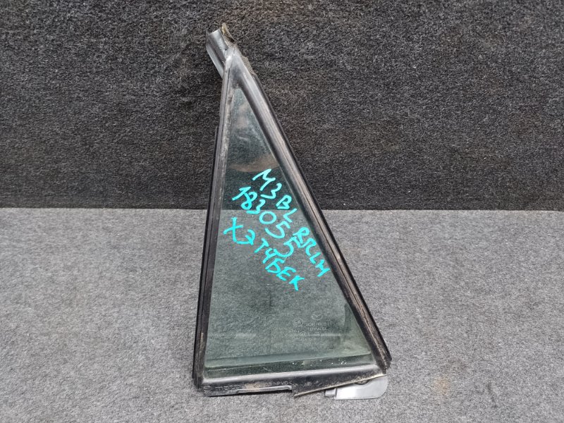 Стекло двери глухое заднее левое MAZDA 3 BL 09-13 Хэтчбек BBN7-73-661A Б/У