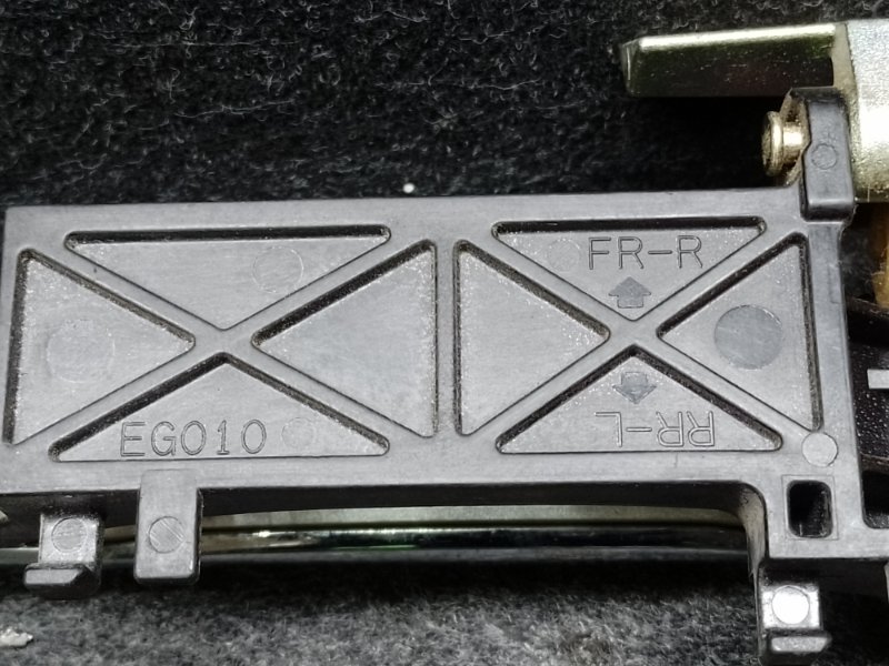 Ручка двери наружная передняя правая M35/M45 04-10 Ручка двери наружная передняя правая M35/M45 04-10