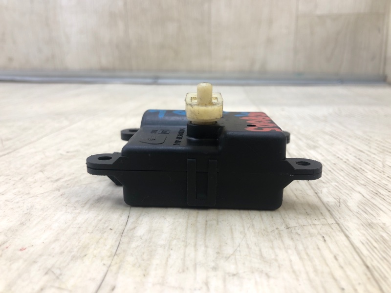 Моторчик заслонки печки NISSAN MURANO Z50 02-07