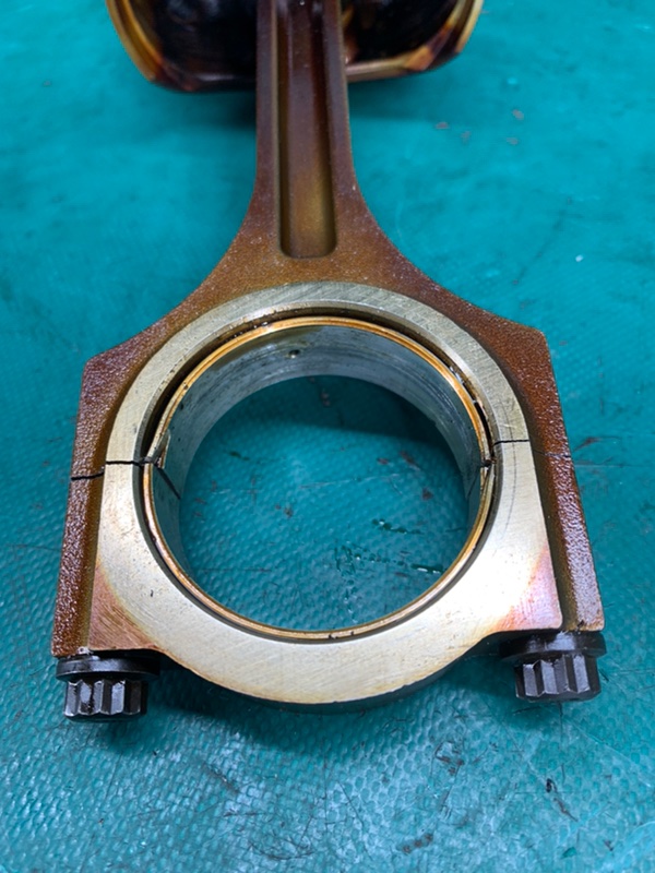 Поршень MAGENTIS 05–10 2008 MG 2.4