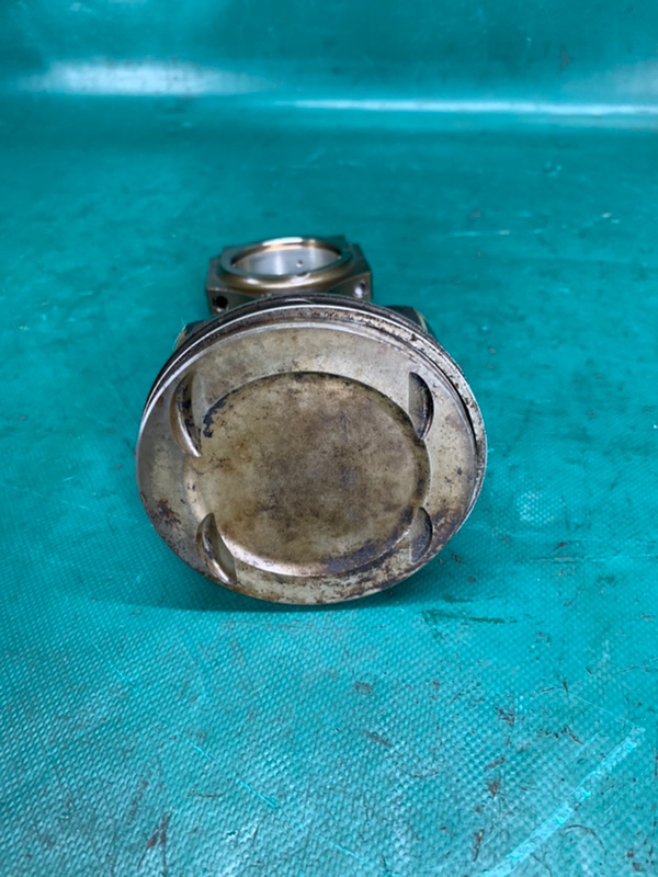 Поршень MAGENTIS 05–10 2008 MG 2.4