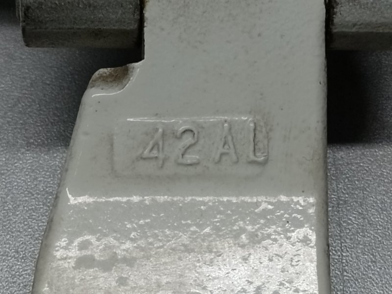 Петля двери верхняя задняя левая INFINITI M35/M45 04-10