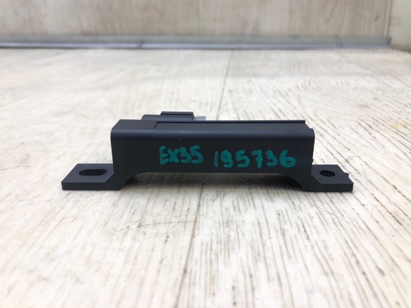 Антенна INFINITI EX35(37) 07-12 Б/У