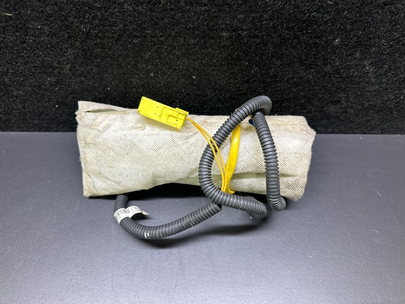 Подушка безопасности в сиденье передняя левая MAZDA 3 BL 09-13