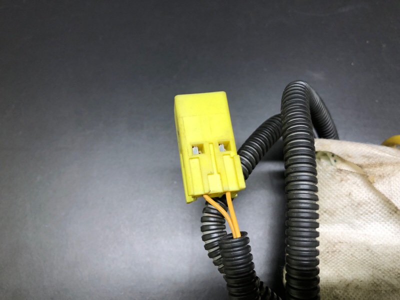 Подушка безопасности в сиденье передняя правая 3 BL 09-13