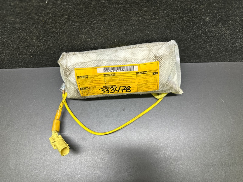 Подушка безопасности в сиденье передняя правая GX470 02-09