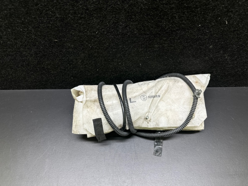 Подушка безопасности в сиденье передняя левая NISSAN LEAF 10-17