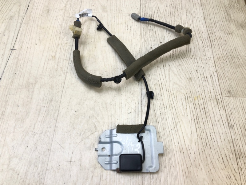 Антенна HONDA ACCORD CU8 / TSX 08-14 39835-TL0-G013-M1 Б/У