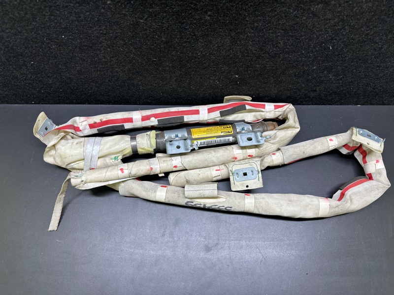 Подушка безопасности (штора) левая RAV4 05-12