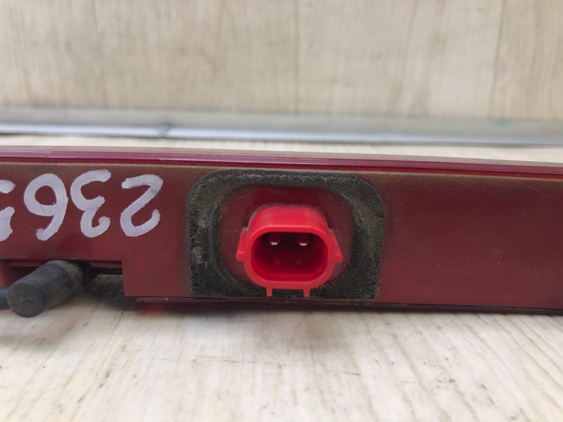 Стоп-сигнал MURANO Z50 02-07