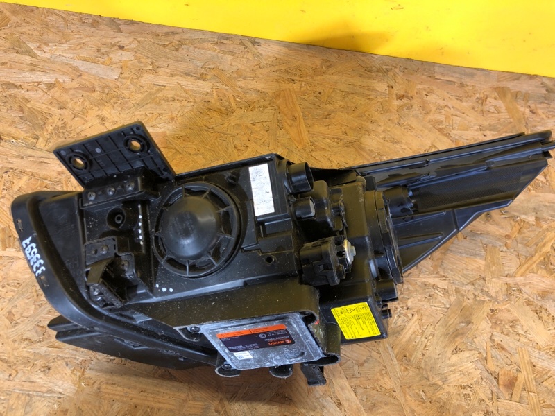 Фара правая NIRO DE 16-22