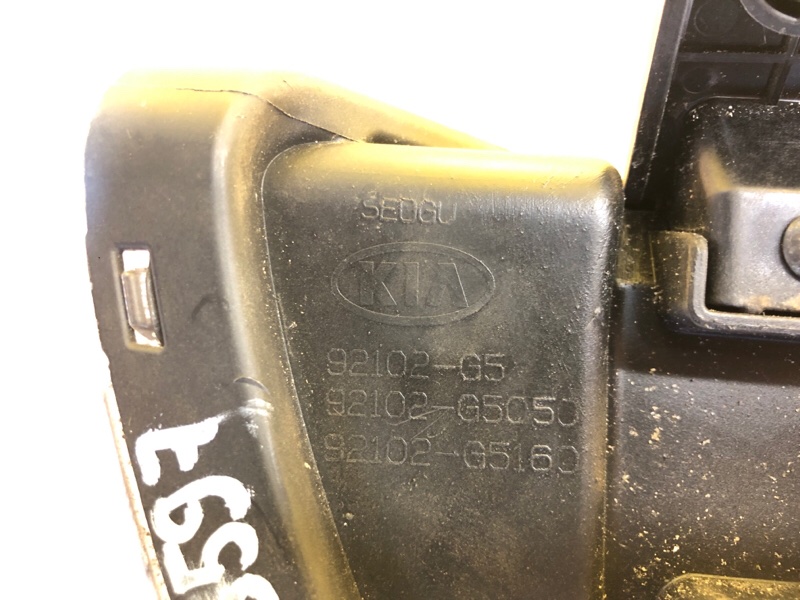 Фара правая NIRO DE 16-22