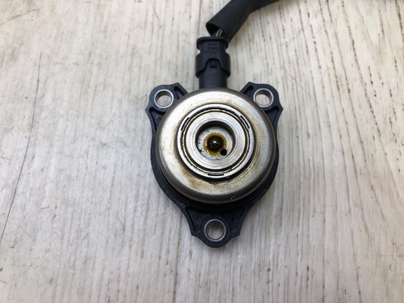 Клапан изменения фаз ГРМ MERCEDES S-CLASS W221 06-13 Седан M273968 5.5L