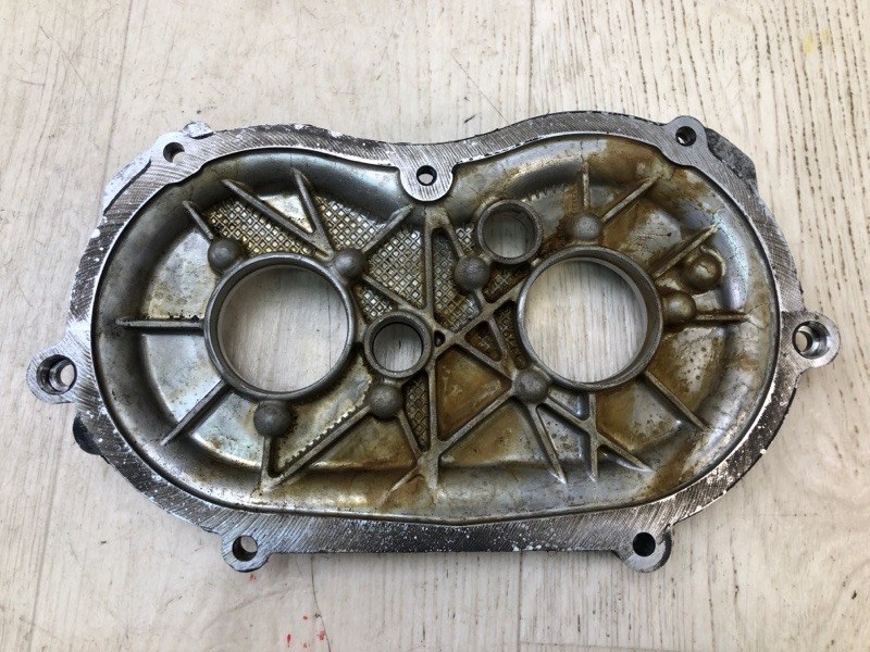 Крышка распредвала передняя левая S-CLASS W221 06-13 2010 Седан M273968 5.5L