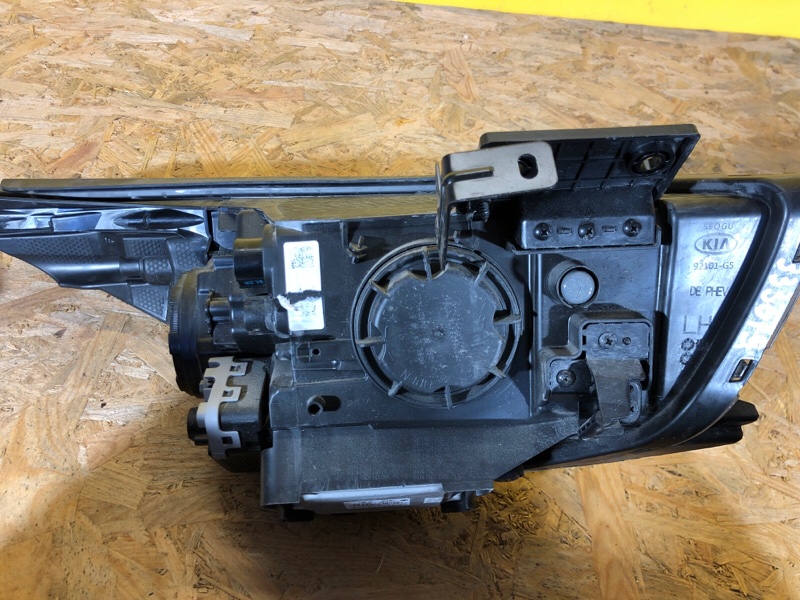 Фара левая NIRO DE 16-22