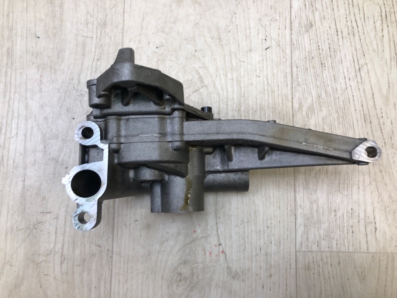 Масляный насос MERCEDES S-CLASS W221 06-13 Седан M273968 5.5L