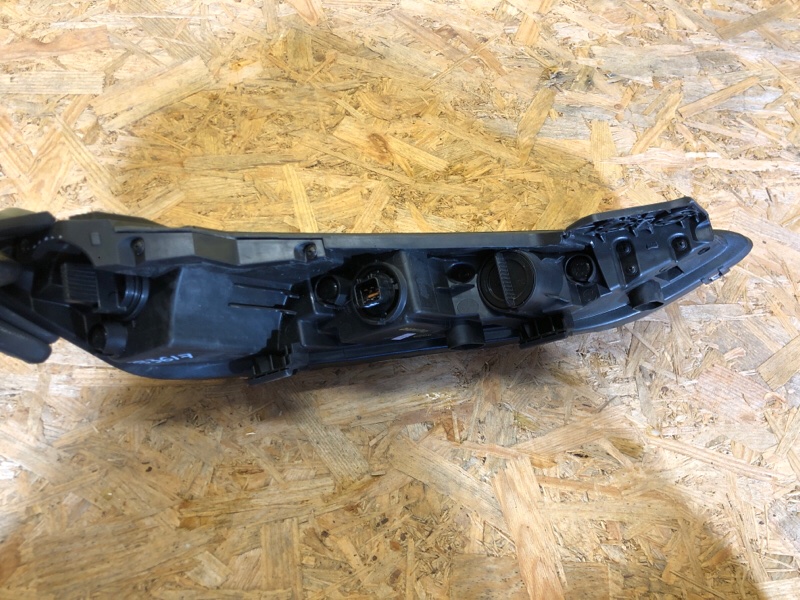 Дневной ходовой огонь левый KONA OS 17-23