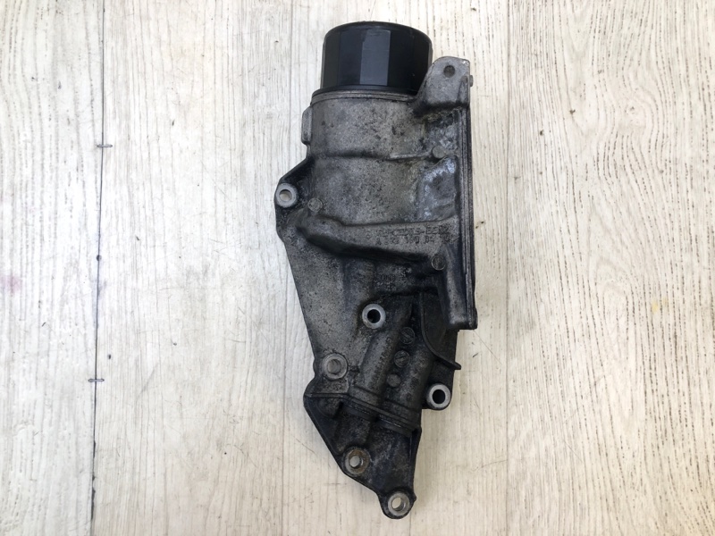 Запчасть корпус масляного фильтра MERCEDES S-CLASS W221 06-13 2010 Седан M273968 5.5L A 272 180 05 10 Б/У Корпус масляного фильтра MERCEDES S-CLASS W221 06-13 2010 Седан M273968 5.5L A 272 180 05 10 Б/У