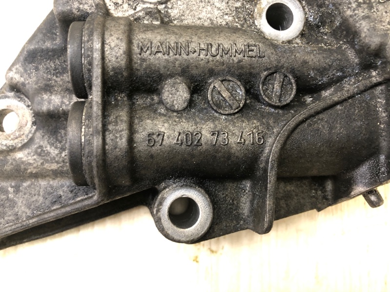 Корпус масляного фильтра S-CLASS W221 06-13 2010 Седан M273968 5.5L Корпус масляного фильтра S-CLASS W221 06-13 2010 Седан M273968 5.5L