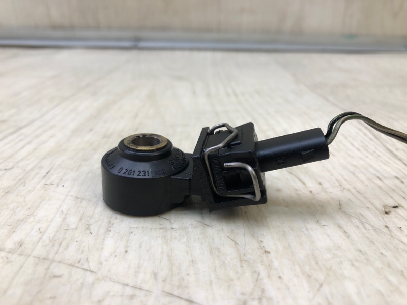 Датчик детонации MERCEDES S-CLASS W221 06-13 Седан M273968 5.5L Датчик детонации MERCEDES S-CLASS W221 06-13 Седан M273968 5.5L