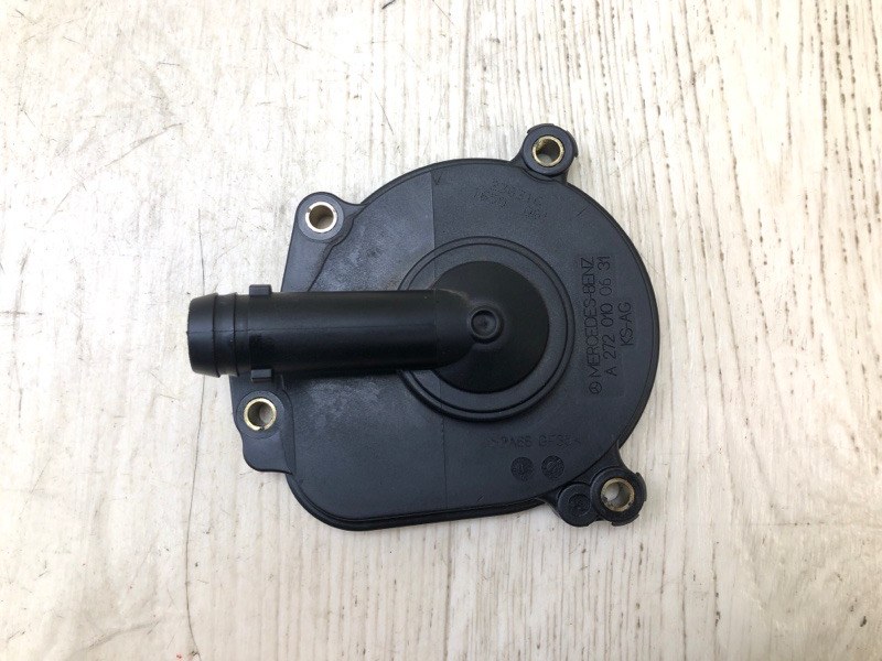 Крышка клапанная задняя MERCEDES S-CLASS W221 06-13 2010 Седан M273968 5.5L A 272 010 06 31 Б/У