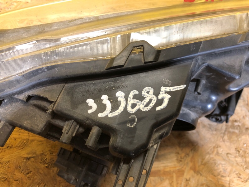 Фара левая X-TRAIL/ROGUE T32 13-20