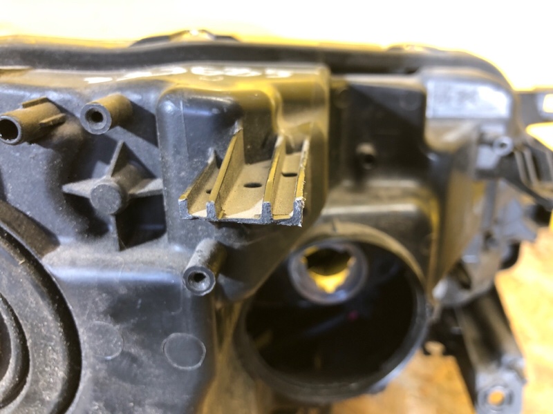 Фара левая X-TRAIL/ROGUE T32 13-20