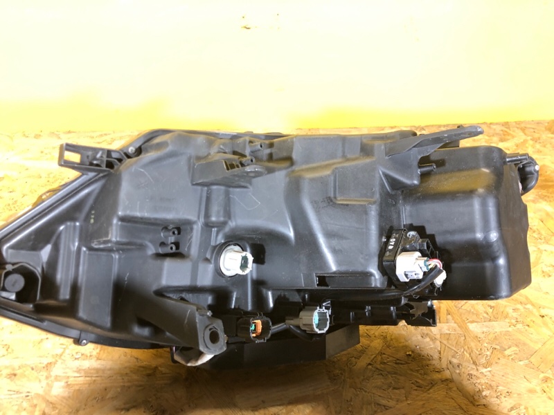 Фара правая X-TRAIL/ROGUE T32 13-20