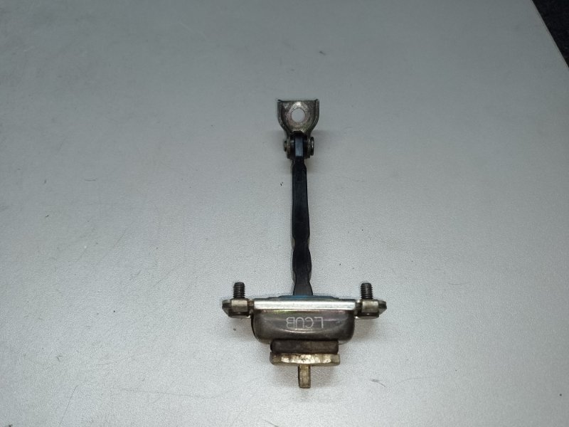 Ограничитель двери передний правый HYUNDAI ELANTRA AD 16- AD 2.0 G4NH Ограничитель двери передний правый HYUNDAI ELANTRA AD 16- AD 2.0 G4NH