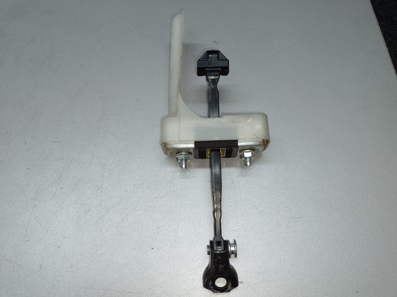 Ограничитель двери задний левый RX350/450 09-15 2009 GGL10L 2GR-FXE 3.5L