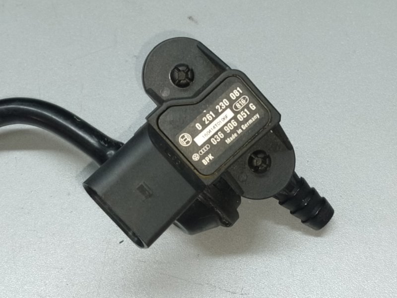 Запчасть датчик вакуумного усилителя AUDI Q7 19- 036 906 051 G Б/У Датчик вакуумного усилителя AUDI Q7 19- 036 906 051 G Б/У