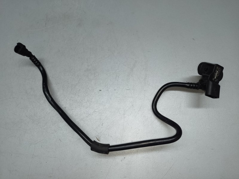 Датчик вакуумного усилителя Q7 19- Датчик вакуумного усилителя Q7 19-