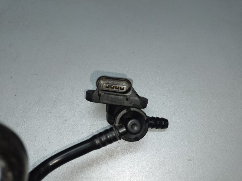 Датчик вакуумного усилителя AUDI Q7 19- Датчик вакуумного усилителя AUDI Q7 19-