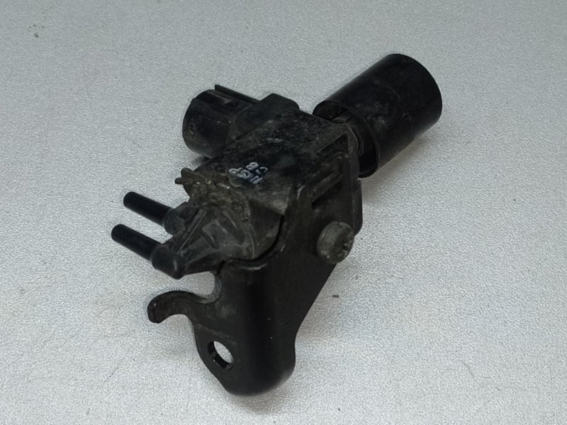 Клапан электромагнитный (вакуумный) ACURA MDX (YD2) 06-13