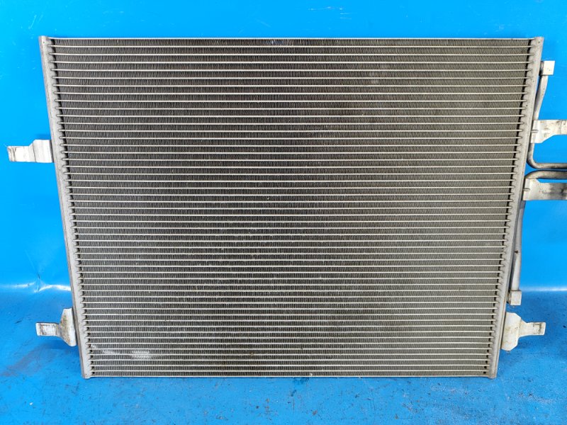 Радиатор кондиционера S60 10-13 2012 2.5L B5254T5