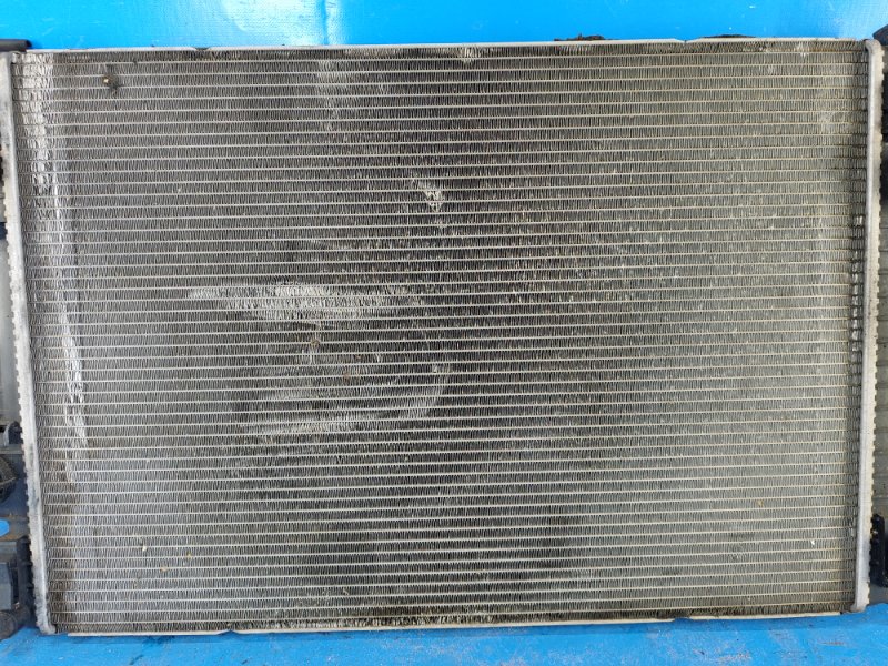 Радиатор основной S60 10-13 2012 2.5L B5254T5 Радиатор основной S60 10-13 2012 2.5L B5254T5