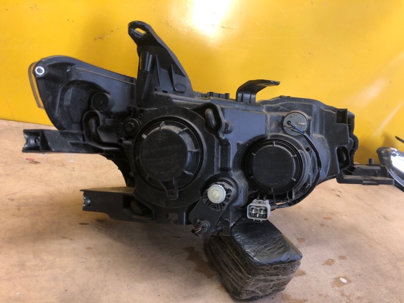 Фара левая OUTLANDER GF 12- Фара левая OUTLANDER GF 12-