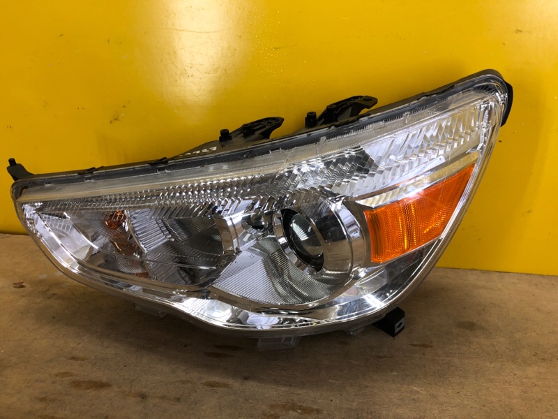 Фара левая ASX / OUTLANDER SPORT 10-21 Фара левая ASX / OUTLANDER SPORT 10-21