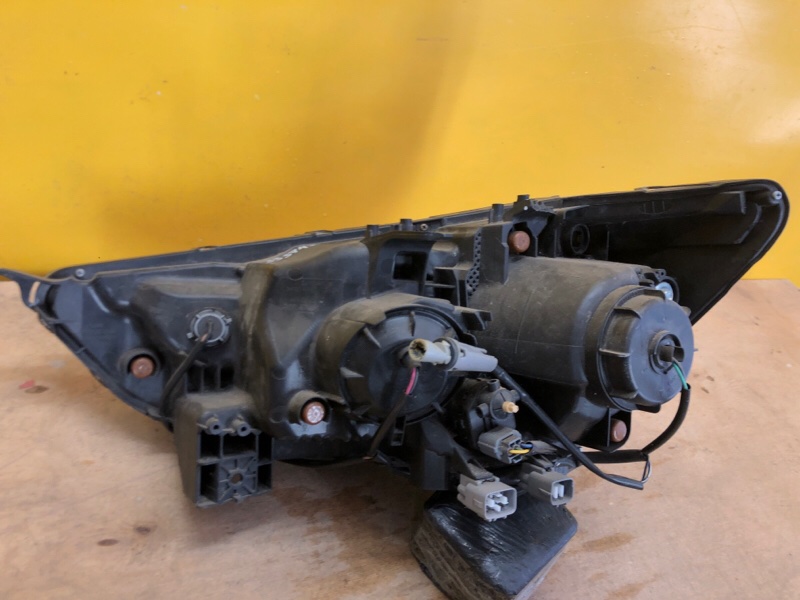 Фара правая ASX / OUTLANDER SPORT 10-21 Фара правая ASX / OUTLANDER SPORT 10-21