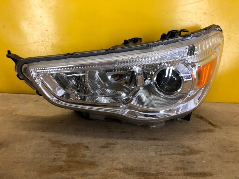 Запчасть фара левая MITSUBISHI ASX / OUTLANDER SPORT 10-21 8301C617 Б/У Фара левая MITSUBISHI ASX / OUTLANDER SPORT 10-21 8301C617 Б/У