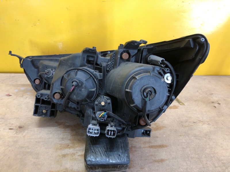 Фара правая ASX / OUTLANDER SPORT 10-21 Фара правая ASX / OUTLANDER SPORT 10-21