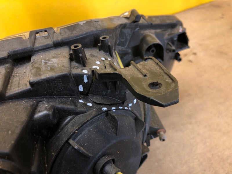 Фара левая LANCER X 10 07-15 Фара левая LANCER X 10 07-15