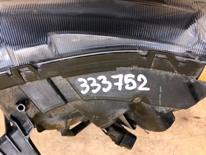 Фара правая LANCER X 10 07-15 Фара правая LANCER X 10 07-15