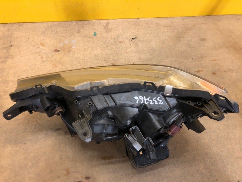 Фара правая MITSUBISHI LANCER X 10 07-15 Фара правая MITSUBISHI LANCER X 10 07-15